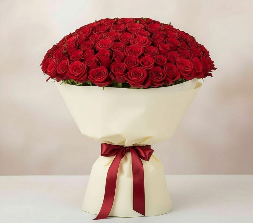 Букет 101 Красная роза Милано в Бежецке