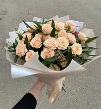 Букет Кремовые розы Латте в Бежецке