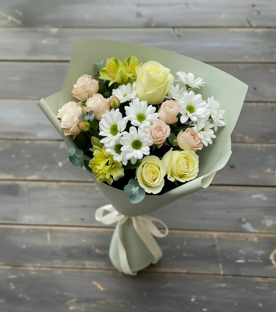 Букет цветов из: Альстромерии, Розы и Хризантемы в Бежецке