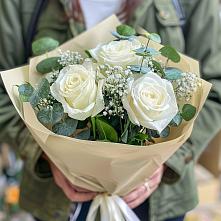 Букет цветов из:  Розы в Бежецке