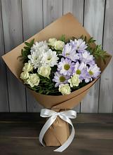 Букет цветов из:  Хризантемы и Розы в Бежецке