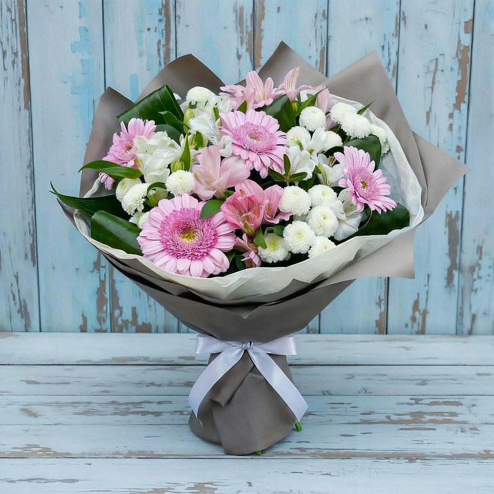 Букет цветов из: Герберы, Альстромерии и Хризантемы в Бежецке