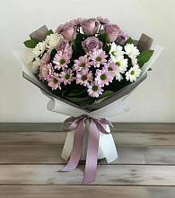 Букет цветов из:  Хризантемы и Розы в Бежецке