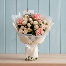 Букет цветов из:  Розы в Бежецке