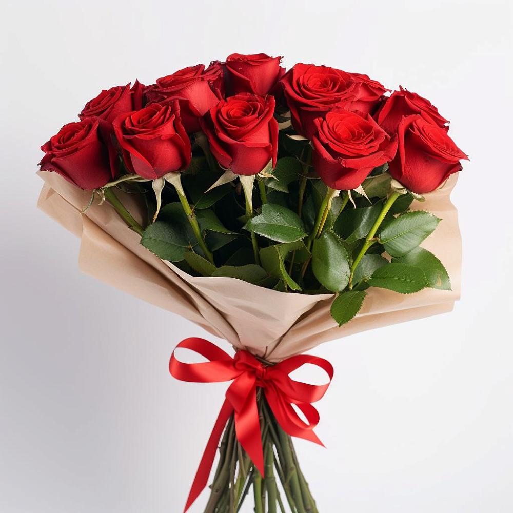 Букет 11 Красных роз Эдлесс Лав в Бежецке